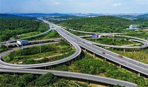 沈北钢筋套筒应用于高速公路